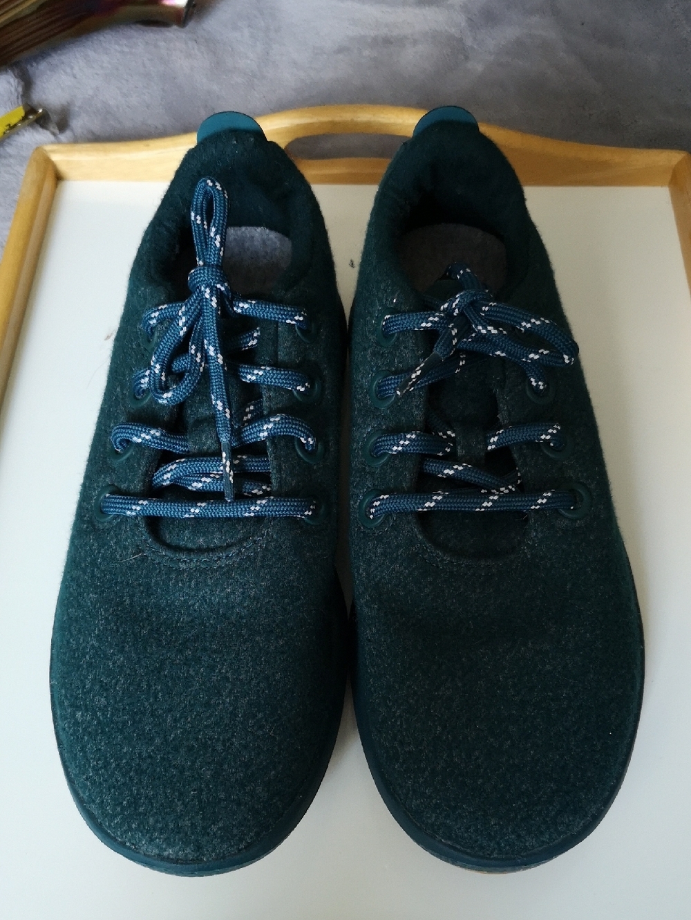 Women's allbirds Teal Green Wool Casual Shoes Size W9 Lightly Used Indoors Only
